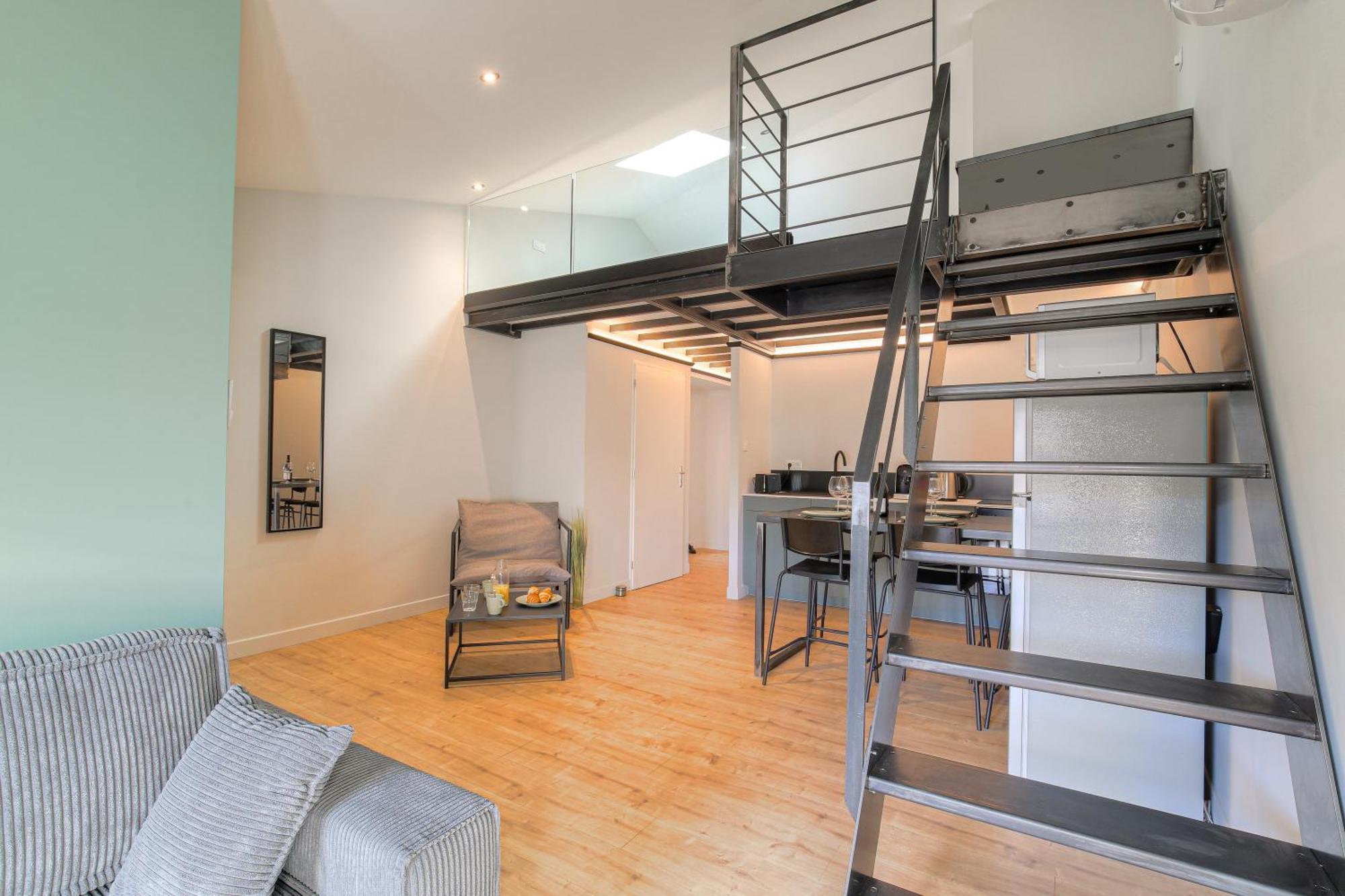 L Original - Travelhome - Free Wifi - 6 Travelers Villefranche-sur-Saone Exterior photo